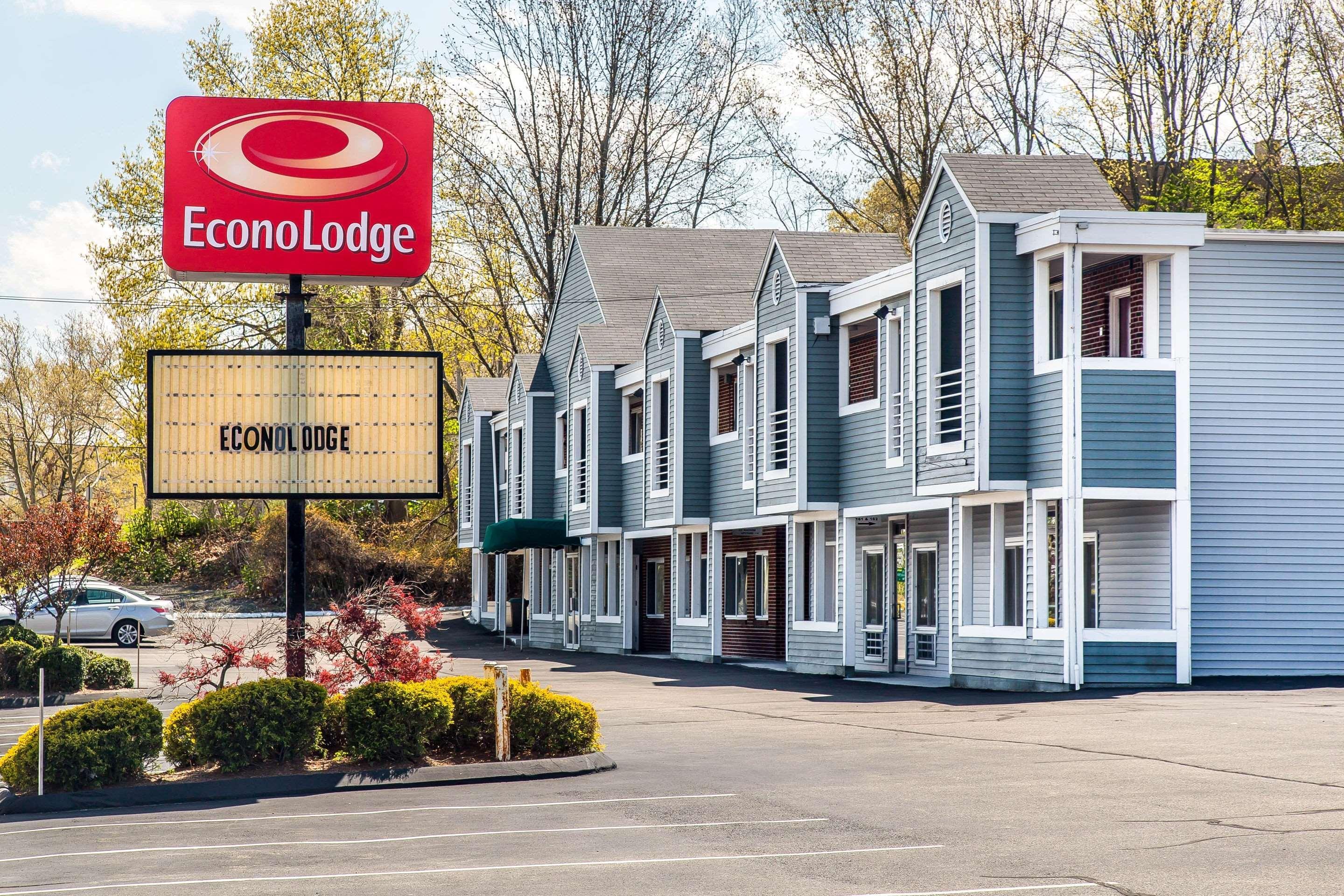 Econo Lodge Cranston - Providence Extérieur photo